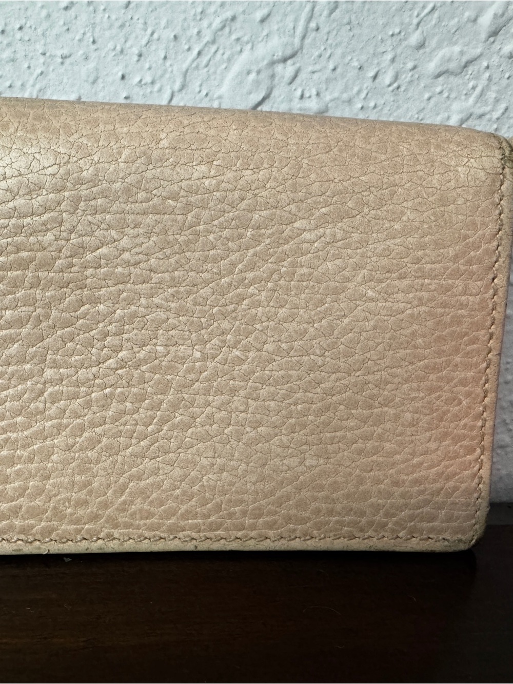 Gucci Light Pink Marmont Pebbled Leather Wallet with Gold GG - Picture 3 of 11